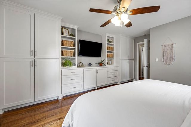 4901 Pawnee Drive, Roeland Park, KS 66205