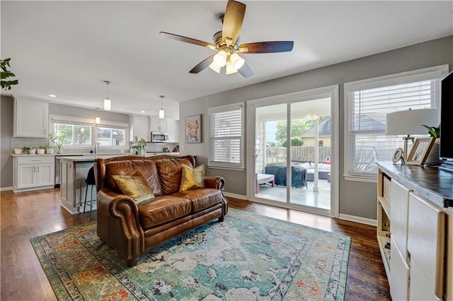 4901 Pawnee Drive, Roeland Park, KS 66205
