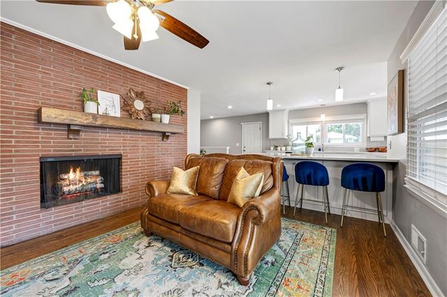 4901 Pawnee Drive, Roeland Park, KS 66205