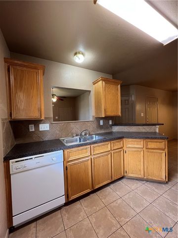 1305 Nicholas Circle, Killeen, TX 76542