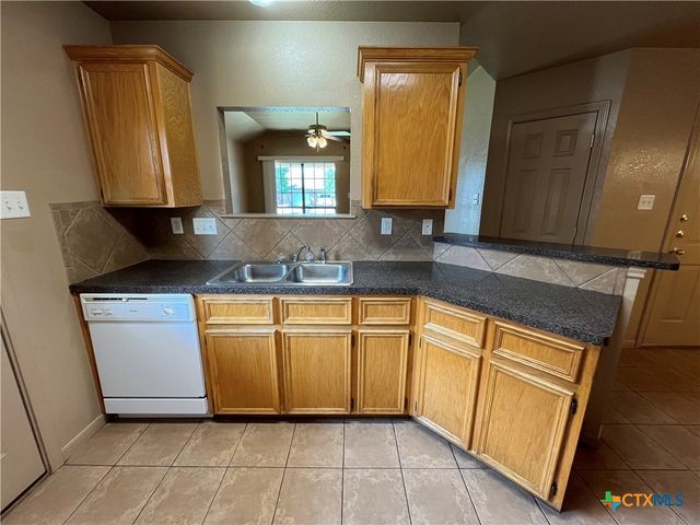 1305 Nicholas Circle, Killeen, TX 76542