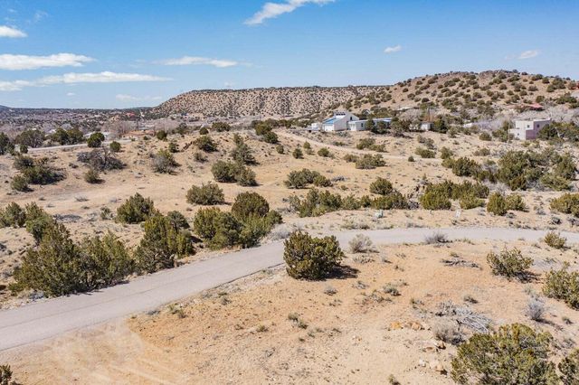 La Entrada, Placitas, NM 87043