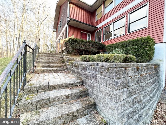 206 BOYLE RD, Fairfield, PA 17320