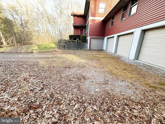 206 BOYLE RD, Fairfield, PA 17320