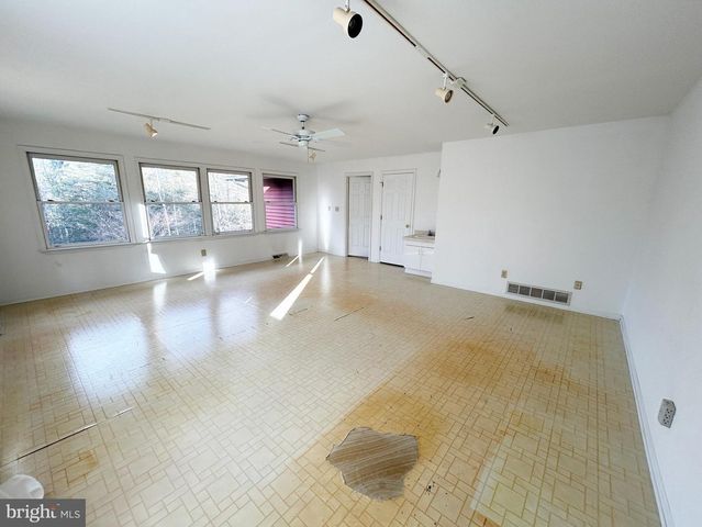 206 BOYLE RD, Fairfield, PA 17320