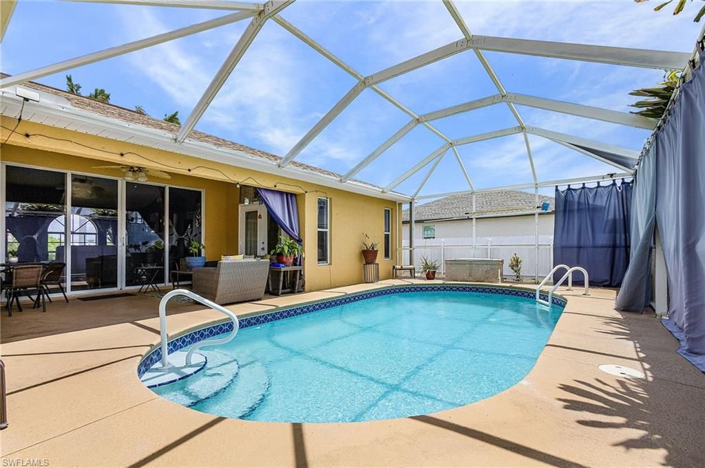 2216 NE 7th PL, CAPE CORAL, FL 33909 — photo 3