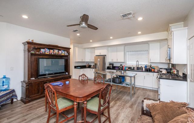 5149 Ada Lane, Sacramento, CA 95838