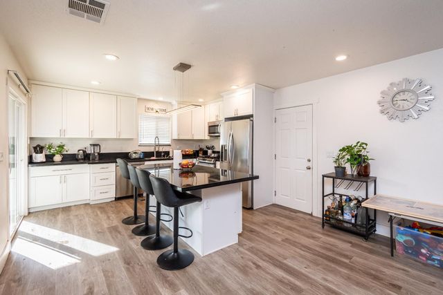 5149 Ada Lane, Sacramento, CA 95838