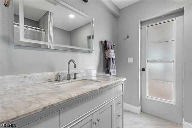 136 SE 5th ST, Cape Coral, FL 33990