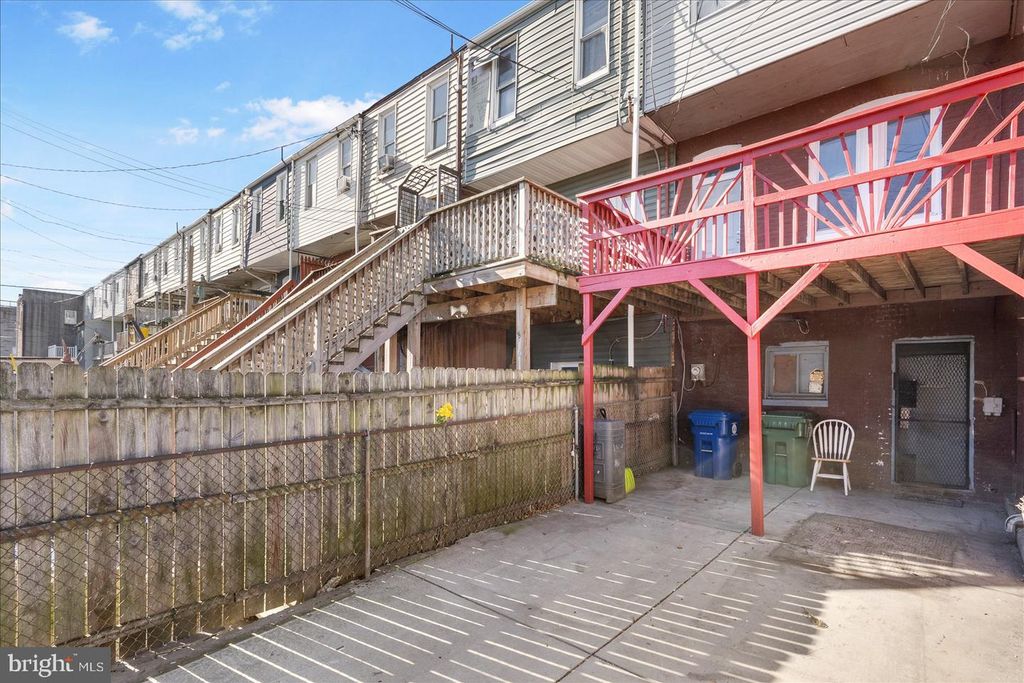 Image 35 of property listing at 4703 PENNINGTON AVE, Baltimore City, MD 21226