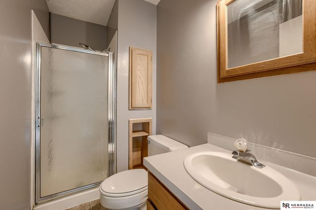 2035 W Cove Court, Lincoln, NE 68522