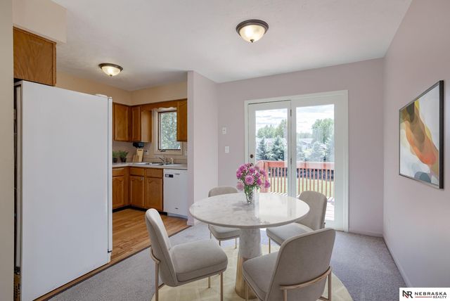 2035 W Cove Court, Lincoln, NE 68522