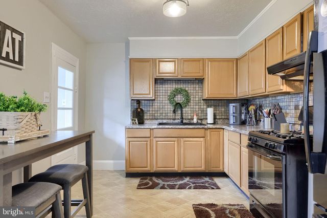 343 W MAIN ST, Dallastown, PA 17313