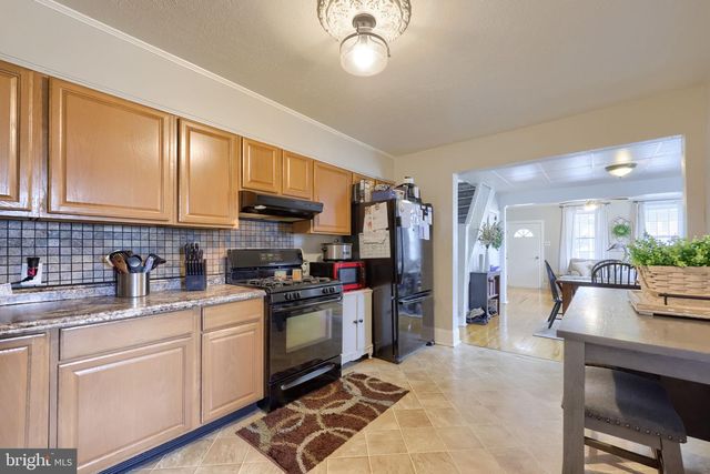 343 W MAIN ST, Dallastown, PA 17313