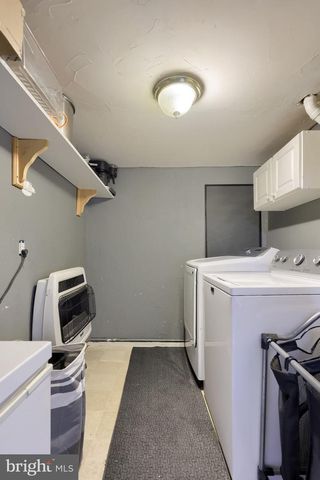 343 W MAIN ST, Dallastown, PA 17313