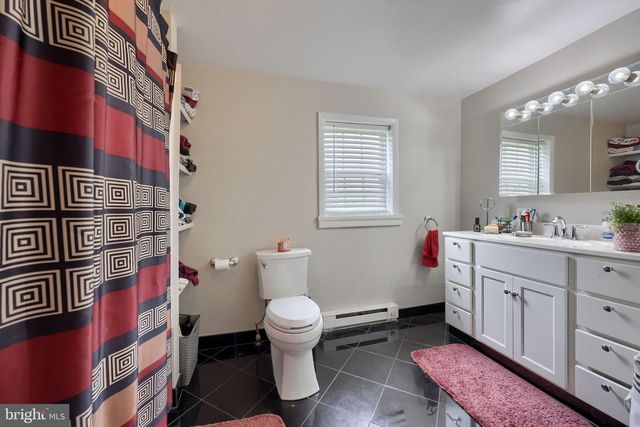 343 W MAIN ST, Dallastown, PA 17313