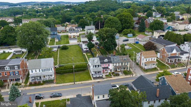 343 W MAIN ST, Dallastown, PA 17313