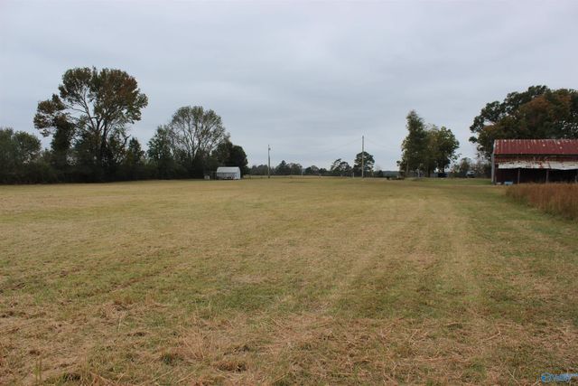 150 5th Street N, Sylvania, AL 35988