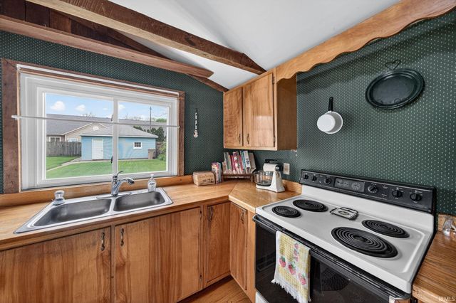 1113 S 23Rd Street, South Bend, IN 46615