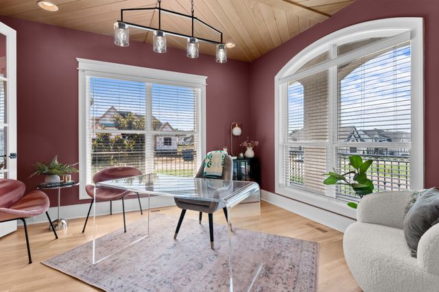 887 Harrisburg Ln, Mount Juliet, TN 37122