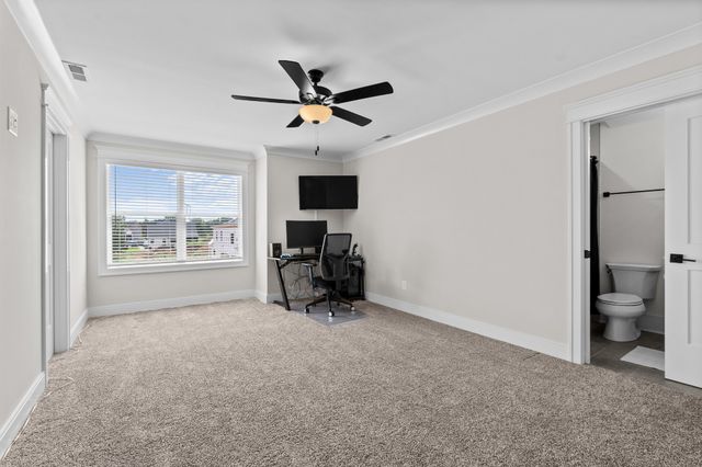887 Harrisburg Ln, Mount Juliet, TN 37122