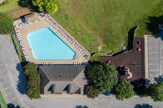 887 Harrisburg Ln, Mount Juliet, TN 37122