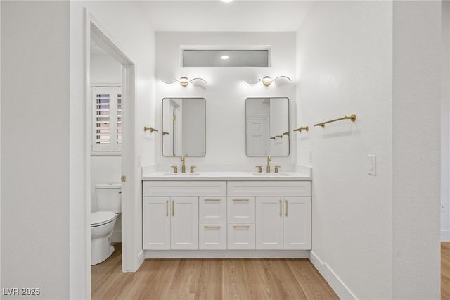 2808 Crown Ridge Drive, Las Vegas, NV 89134