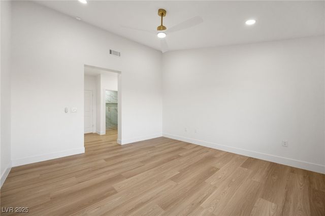 2808 Crown Ridge Drive, Las Vegas, NV 89134