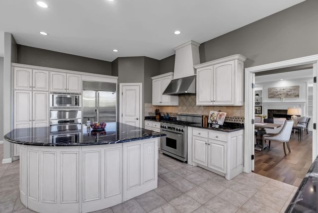 8812 E Churchill Cir, Wichita, KS 67206