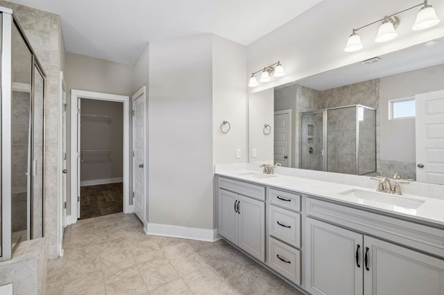 1144 Brixworth Dr, Spring Hill, TN 37174