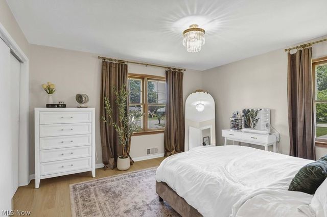 12793 W Sprague Road, North Royalton, OH 44133