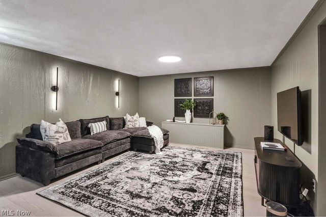12793 W Sprague Road, North Royalton, OH 44133