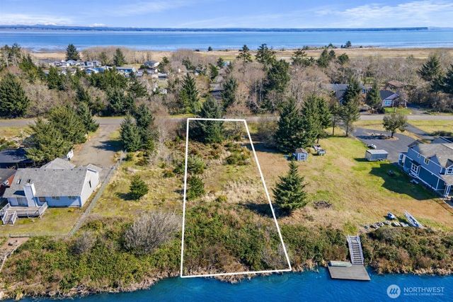 599 E Chance A La Mer NE, Ocean Shores, WA 98569