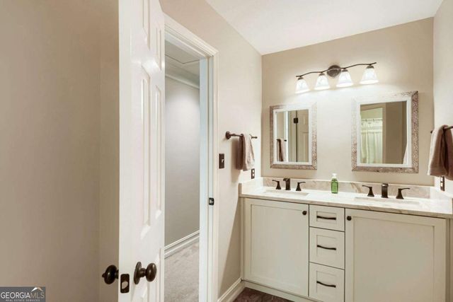 165 Northern Oaks Court, Alpharetta, GA 30004