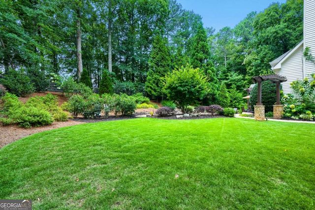 165 Northern Oaks Court, Alpharetta, GA 30004