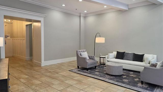 2255 Peachtree Road NE 521, Atlanta, GA 30309