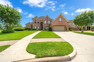 2707 Pond Brook Place, Missouri City, TX 77459