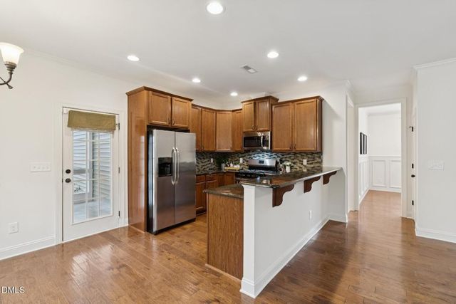 929 E Ivy Valley Drive, Fuquay Varina, NC 27526