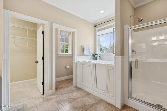 929 E Ivy Valley Drive, Fuquay Varina, NC 27526