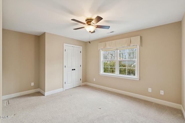 929 E Ivy Valley Drive, Fuquay Varina, NC 27526