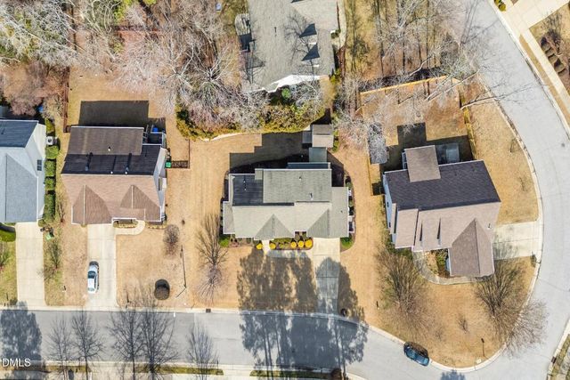 929 E Ivy Valley Drive, Fuquay Varina, NC 27526