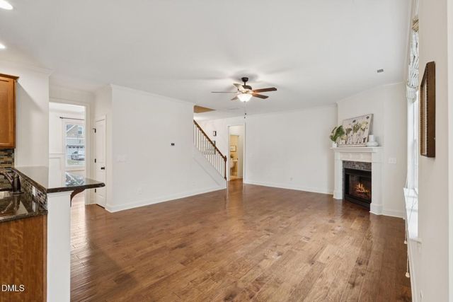 929 E Ivy Valley Drive, Fuquay Varina, NC 27526