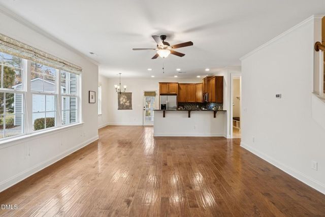 929 E Ivy Valley Drive, Fuquay Varina, NC 27526