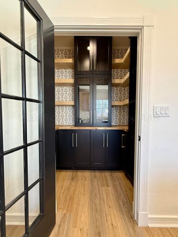 507 Crockett Street, Borger, TX 79007