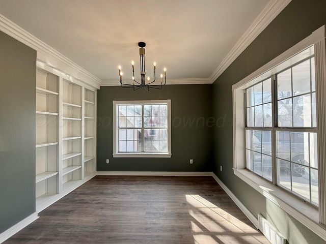 507 Crockett Street, Borger, TX 79007