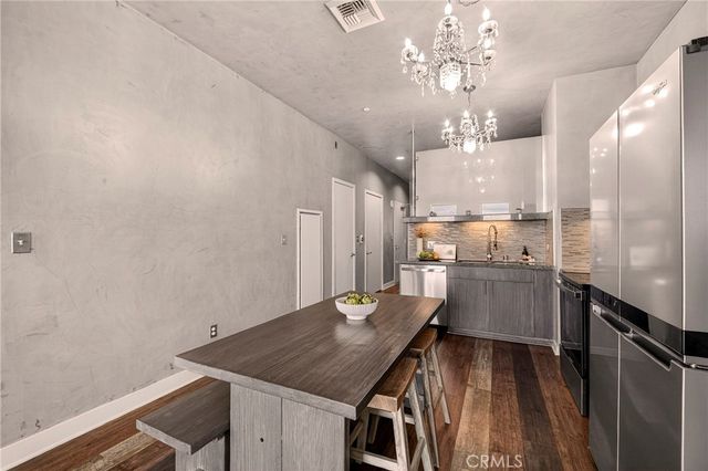 3810 Wilshire Boulevard 909, Los Angeles, CA 90010