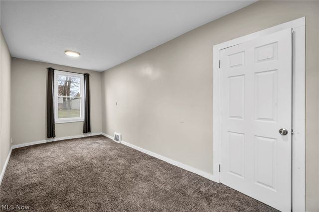 3623 Siam Avenue, Cleveland, OH 44113