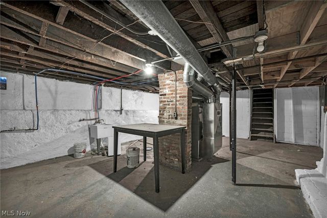 3623 Siam Avenue, Cleveland, OH 44113