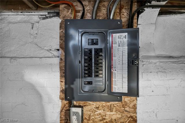 3623 Siam Avenue, Cleveland, OH 44113