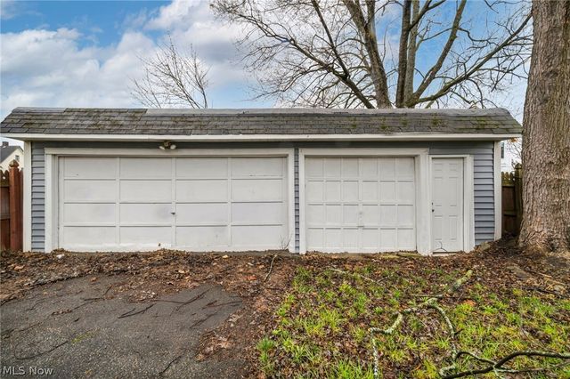 3623 Siam Avenue, Cleveland, OH 44113